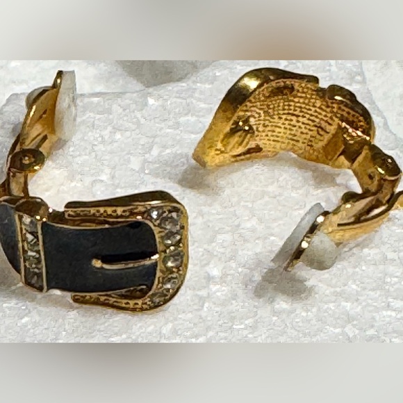 Vintage Gold-Tone Belt Buckle Clip Earrings with Rhinestone Detailing - Picture 4 of 5